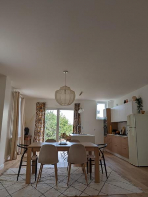 Superbe appartement avec jardin